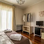 A Casa Di Alberto Bed & Breakfast 4*